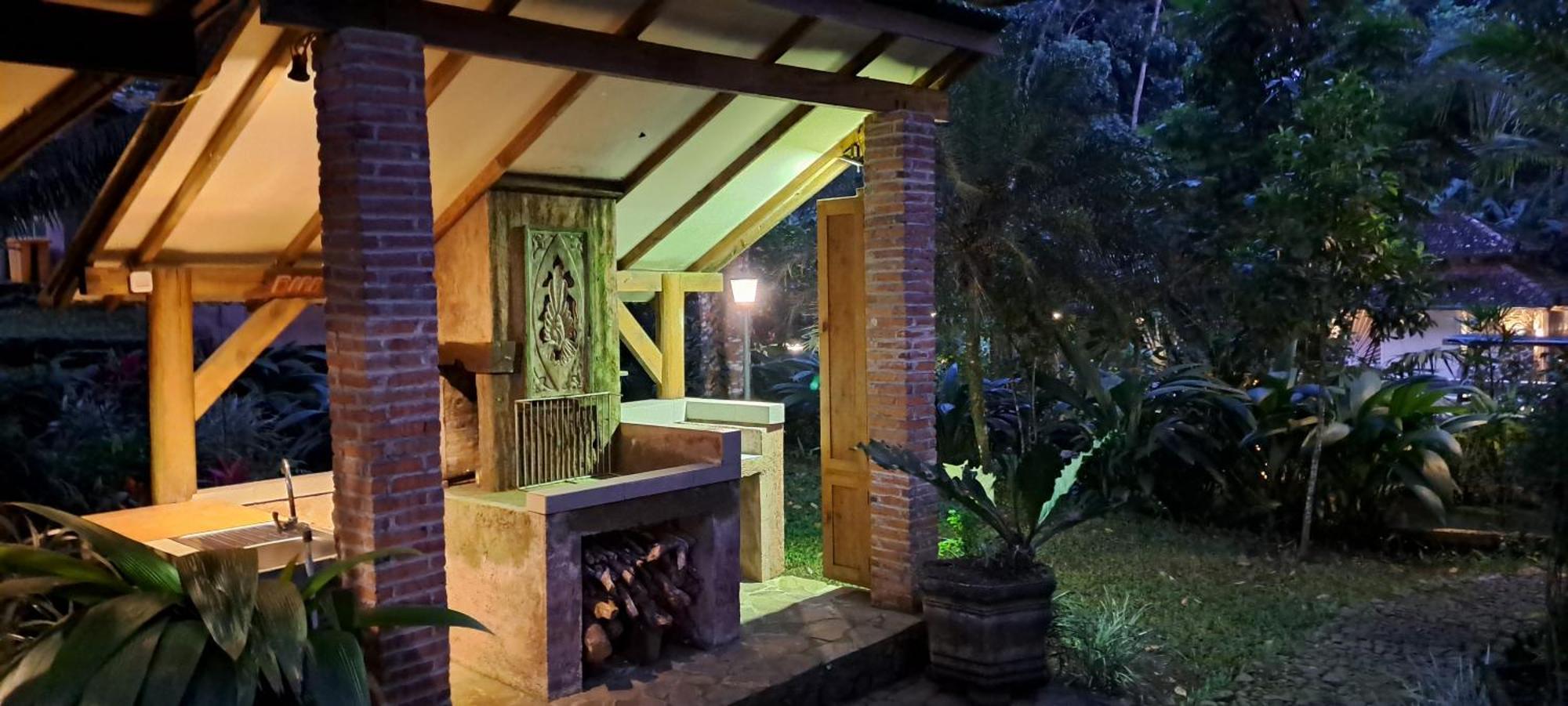 Hotel Mi Casa - The Gem Of Ijen Banyuwangi  Exteriér fotografie